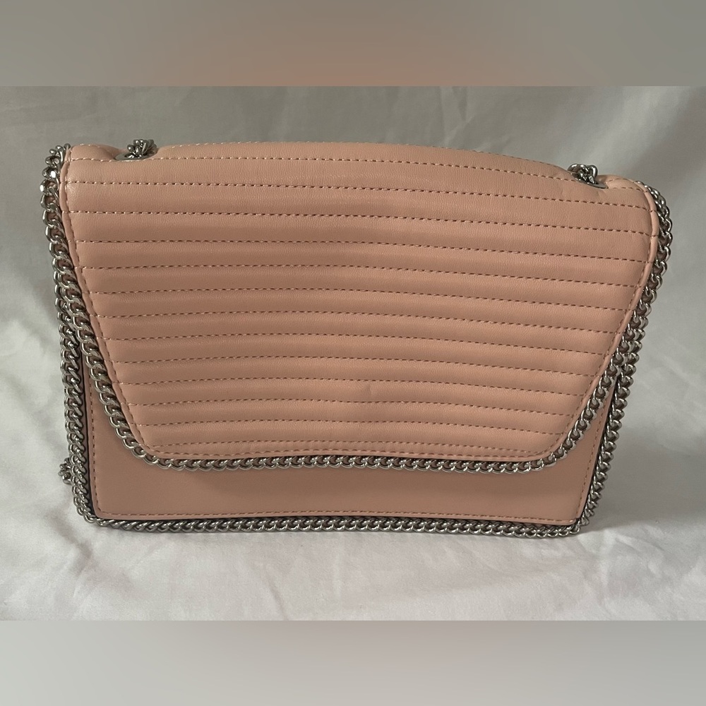 Express Chain Shoulder Bag
